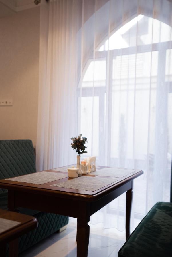 5 Wood Hotel & Spa Tashkent Luaran gambar